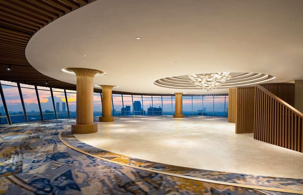 Doubletree By Hilton