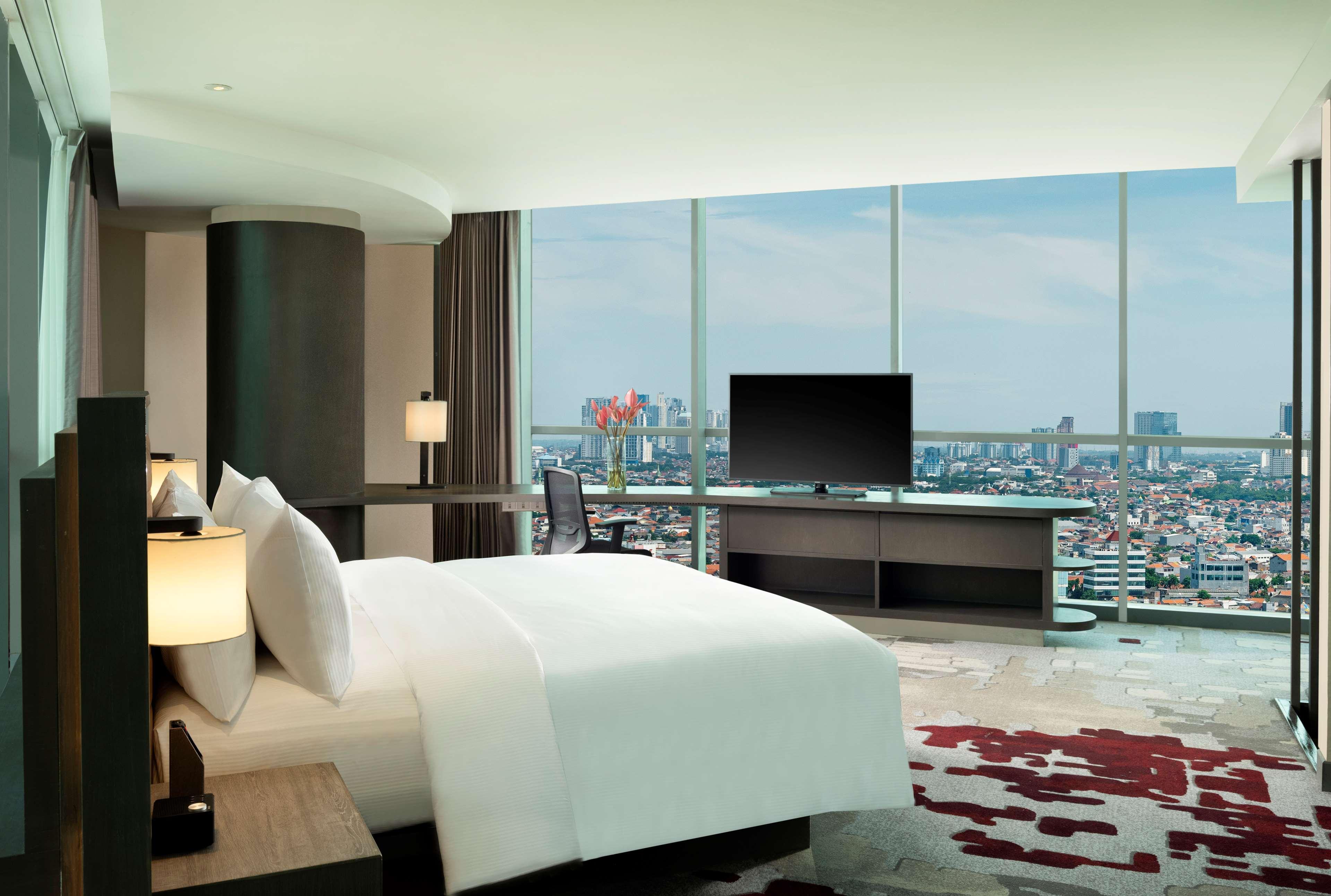 होटल Doubletree By Hilton Surabaya