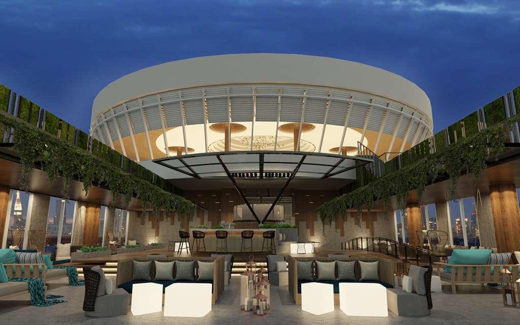 Doubletree By Hilton होटल